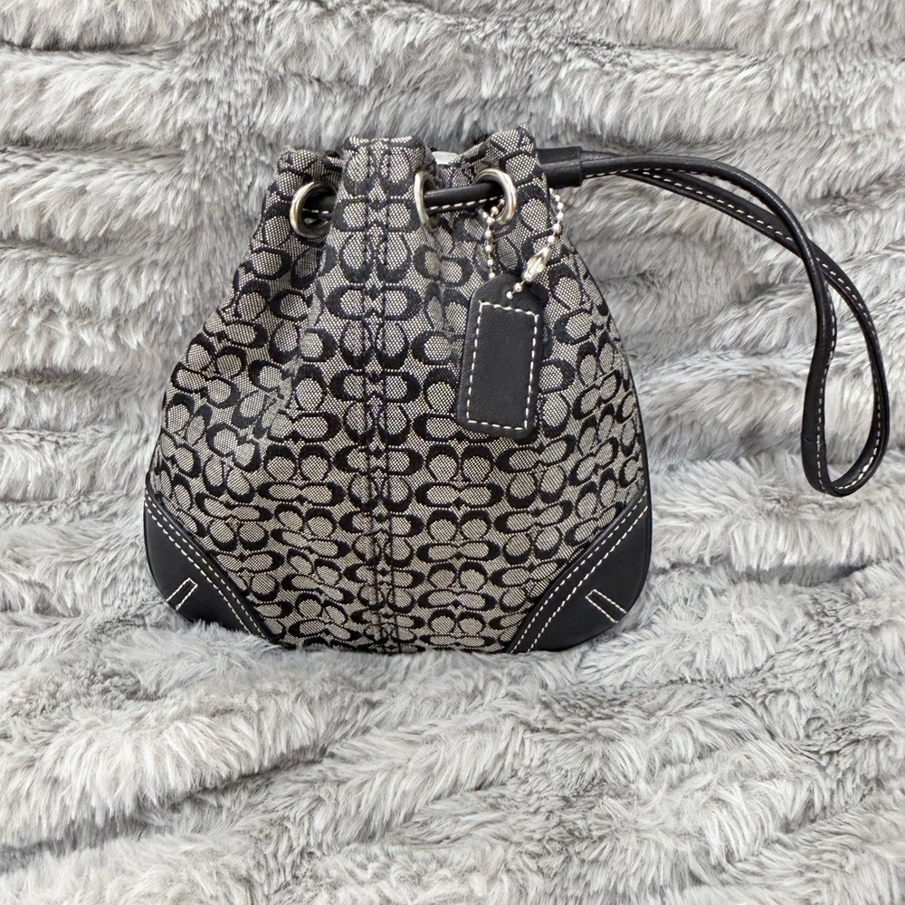 Coach Vintage Mini Signature Bucket Wristlet Rare